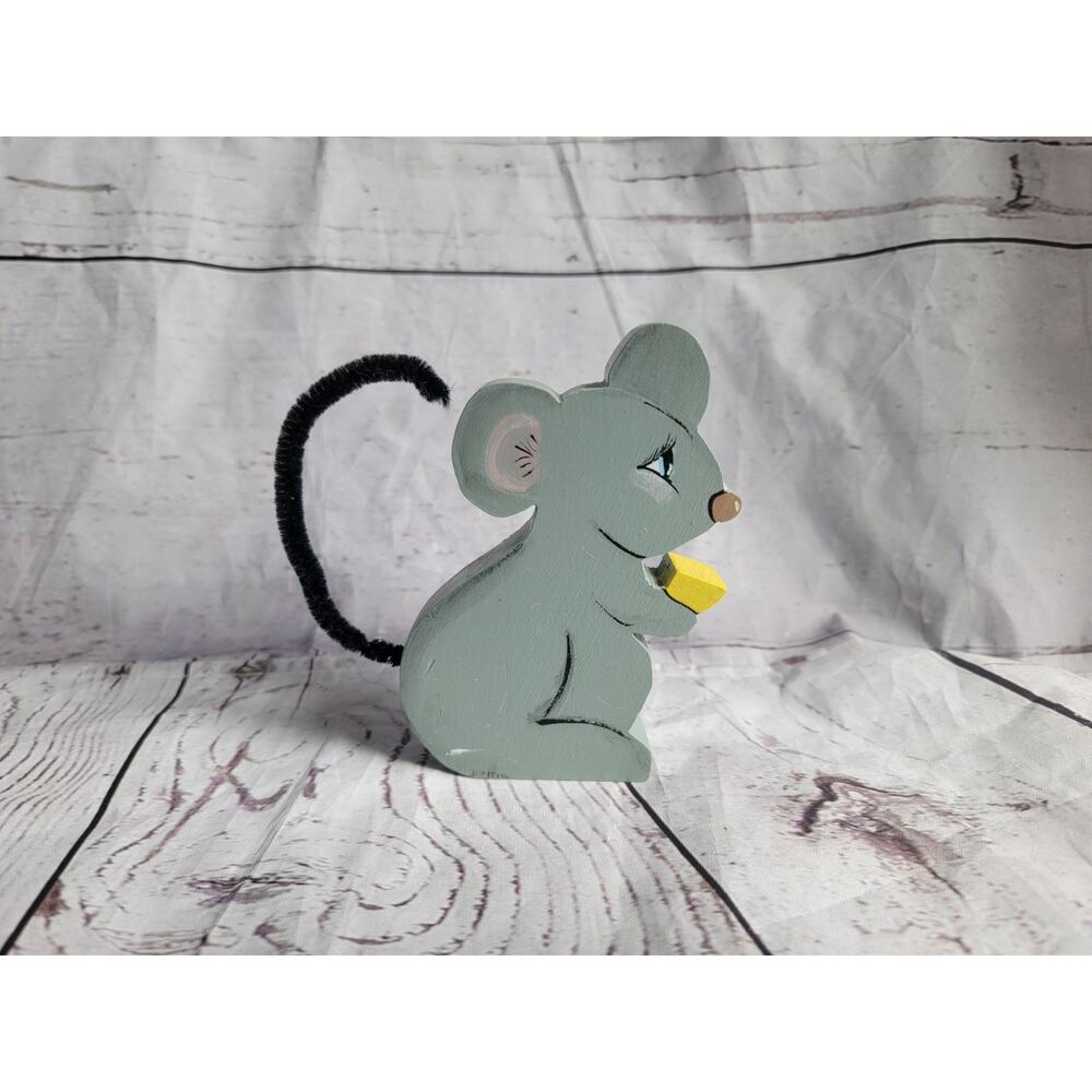 Wooden Mouse With Cheese Hand painted With Pipcleaner Tail